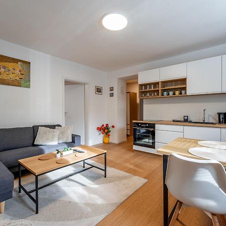 3 Room Private Flat Kosice City Center Fresh And New! Εξωτερικό φωτογραφία